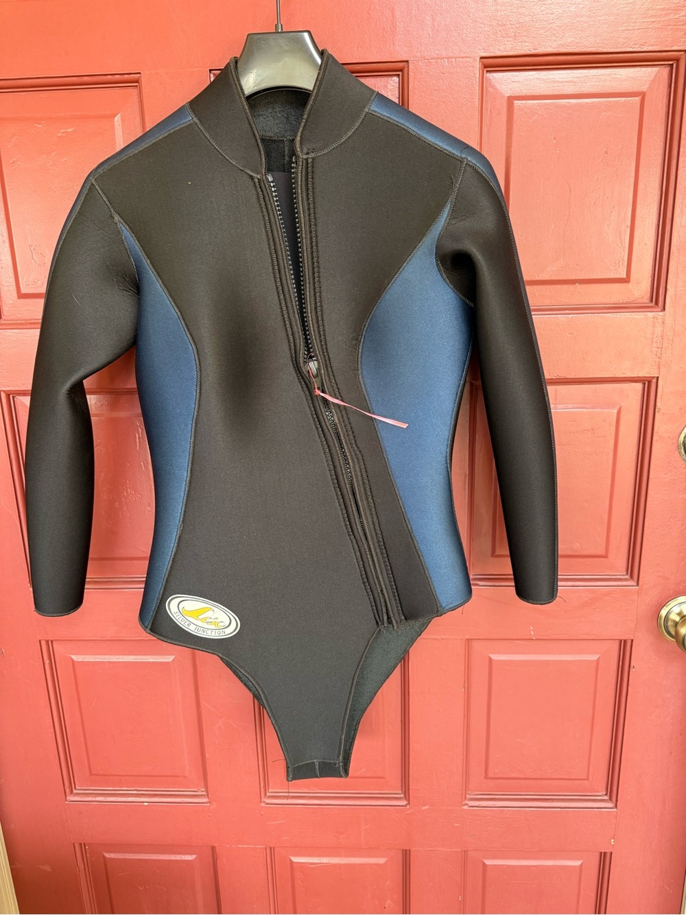 Silver Junction wetsuit size xs/s